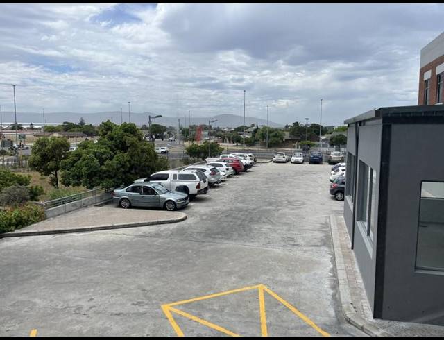 RETAIL PROPERTY TO RENT IN MILNERTON CENTRAL